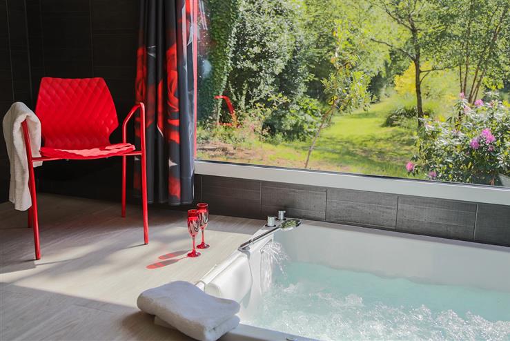 Cadeau romantique avec spa privé en Bretagne sud